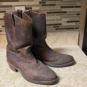 Chippewa Distressed Brown Western boots Good condition